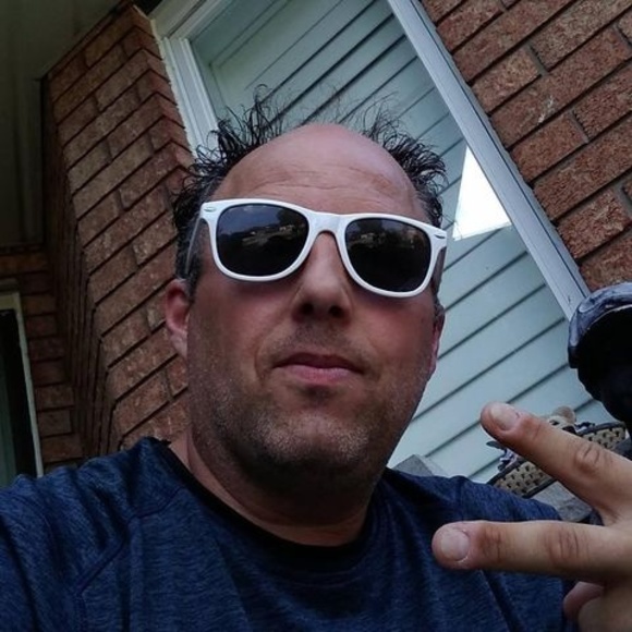 Meet your Posher, Francesco - Picture 1 of 1